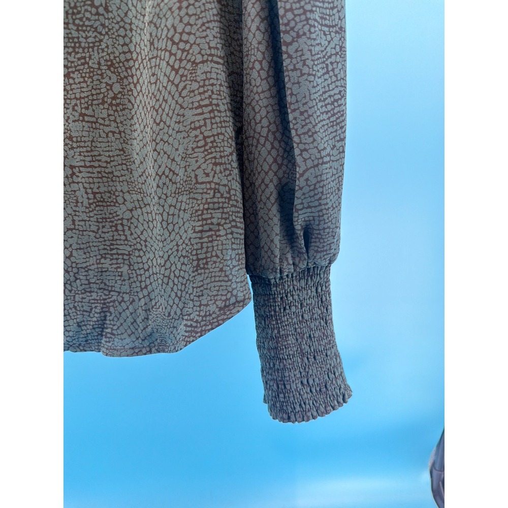 A New Day Teal Green Snakeskin Print Smocked Cuff Puff Sleeve Blouse Small - Picture 2 of 5